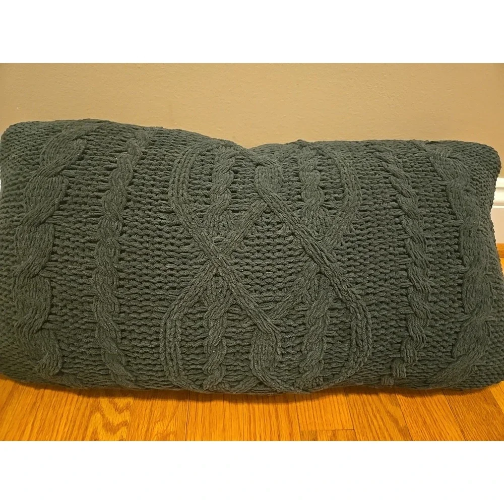 Cable Knit Pillow Chunky Dark‎ Green Home Decor 23x11